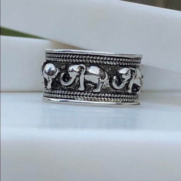 Boho Chunky Silver Tone Elephant Wide Band Ring 8 - Picture 4 of 8